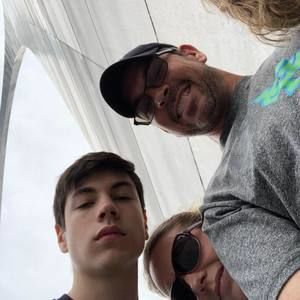 Meet your Posher, Charlie